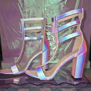 *SOLD* SHEIN Iridescent Zipper Front Chunky Heels - Size   9